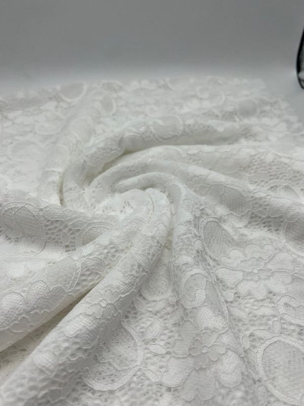 Off White Flower Scalloped Edge Floral Lace Fabric Stretch