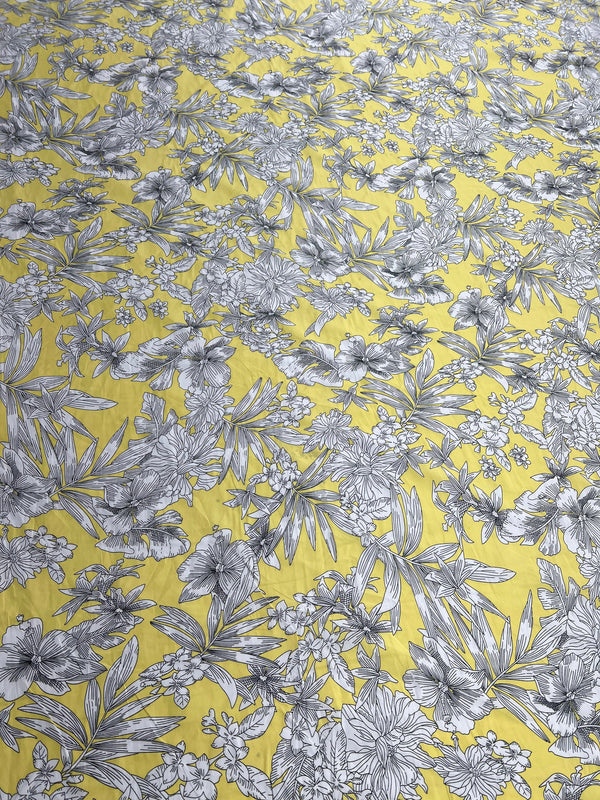 Yellow White Floral Lightweight Crepe Fabric 70GSM Non Stretch