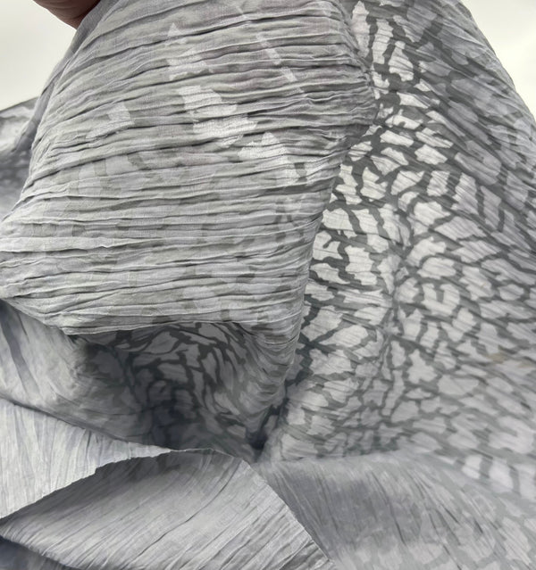 Grey Detailed Crinkled Lightweight Non Stretch Fabric