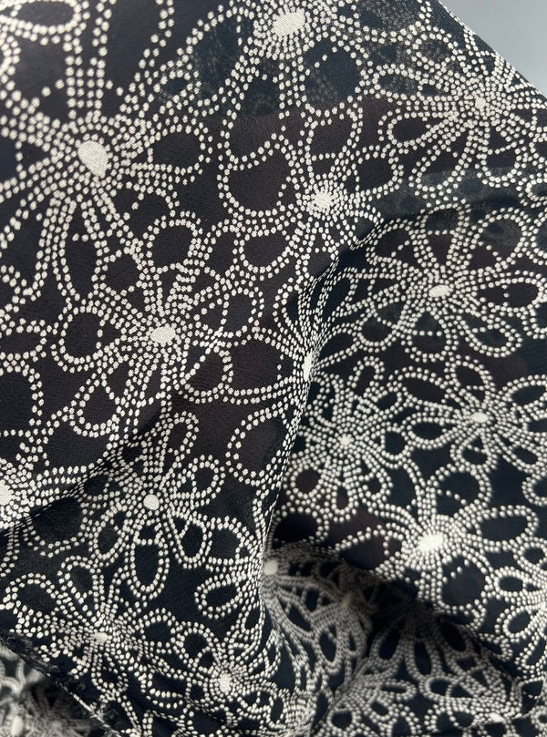 Black White Flower Printed Chiffon Dress Fabric