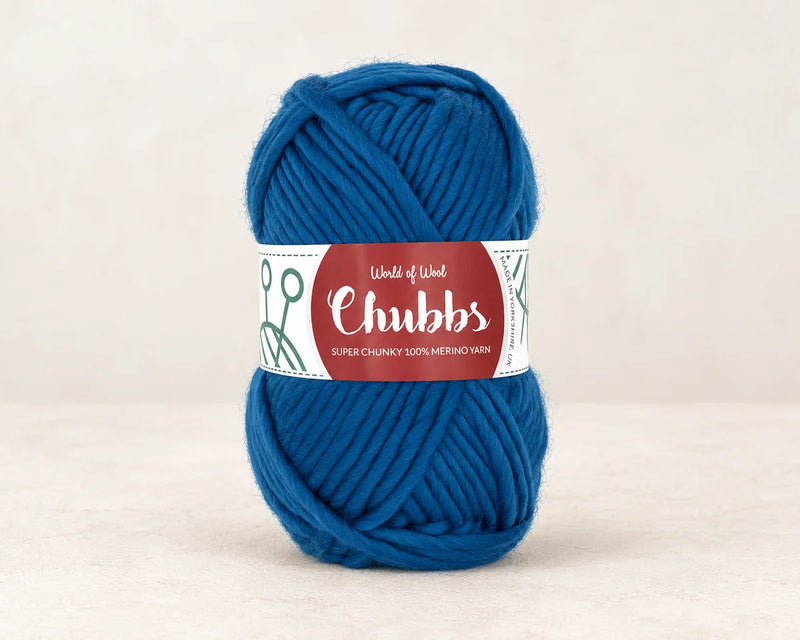 World of Wool Aquamarine Merino Super Chunky Yarn – 100g — studio product photograph