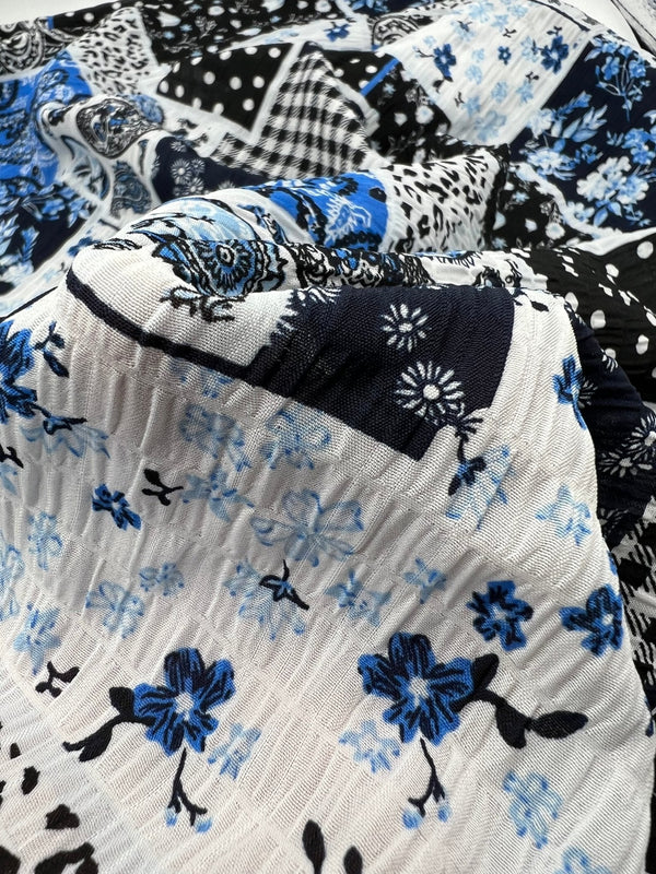 Patterned Lightweight Crinkle Crepe Non Stretch Fabric